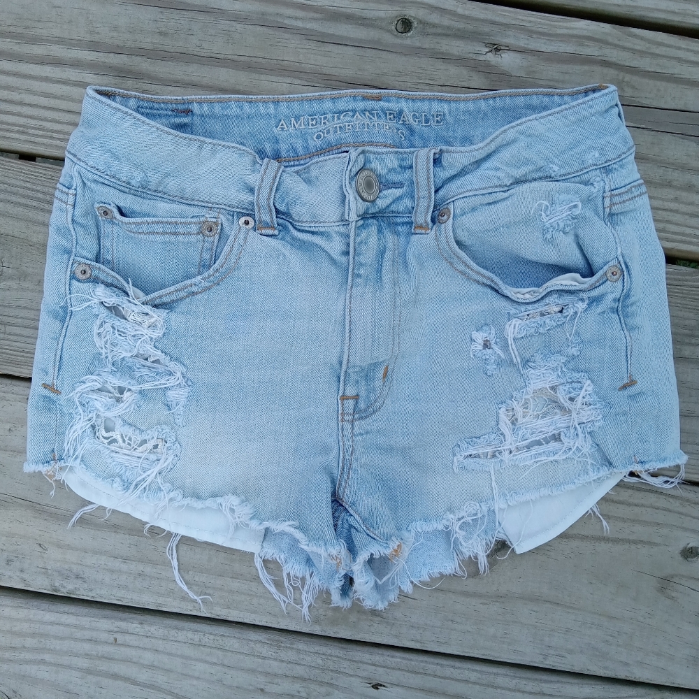 American Eagle Hi-Rise Stretch Shortie Jean Shorts/Size 6